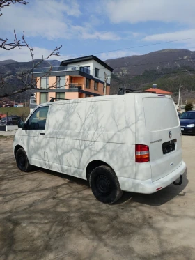 VW Transporter T5 2.5 TDI 131HP 4X4 6СК Камера, снимка 5 - Бусове и автобуси - 53694295