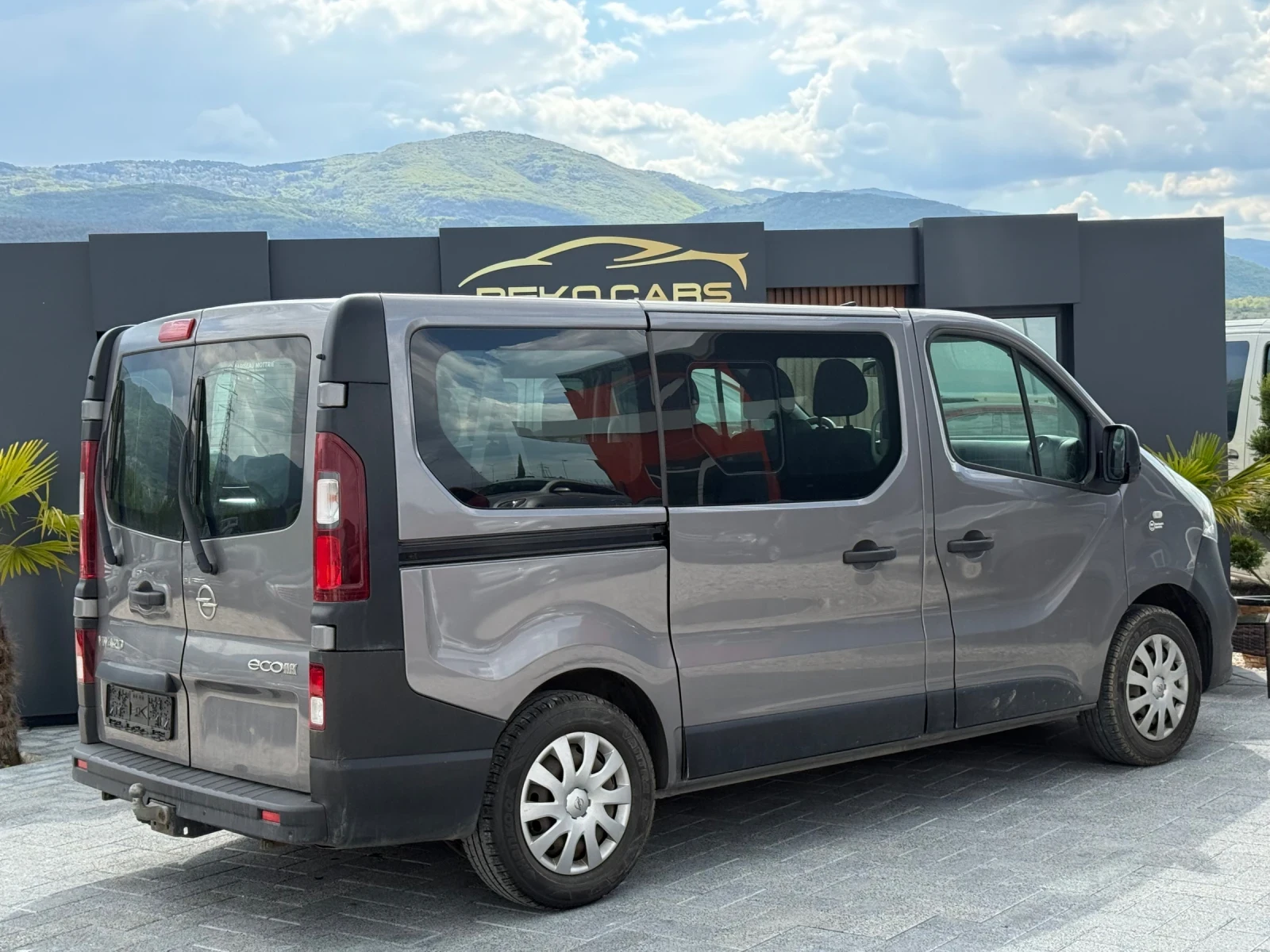 Opel Vivaro 9-местен Нов внос от Белгия! - изображение 4