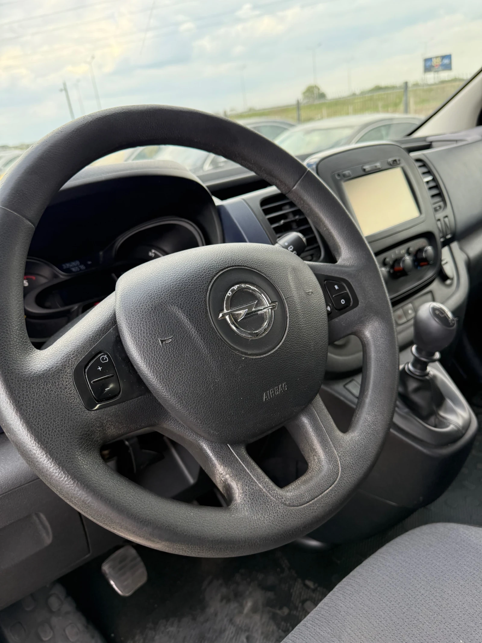 Opel Vivaro 9-    ! | Mobile.bg   16