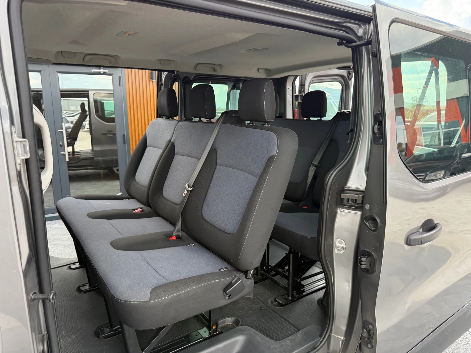 Opel Vivaro 9-местен Нов внос от Белгия! - изображение 10