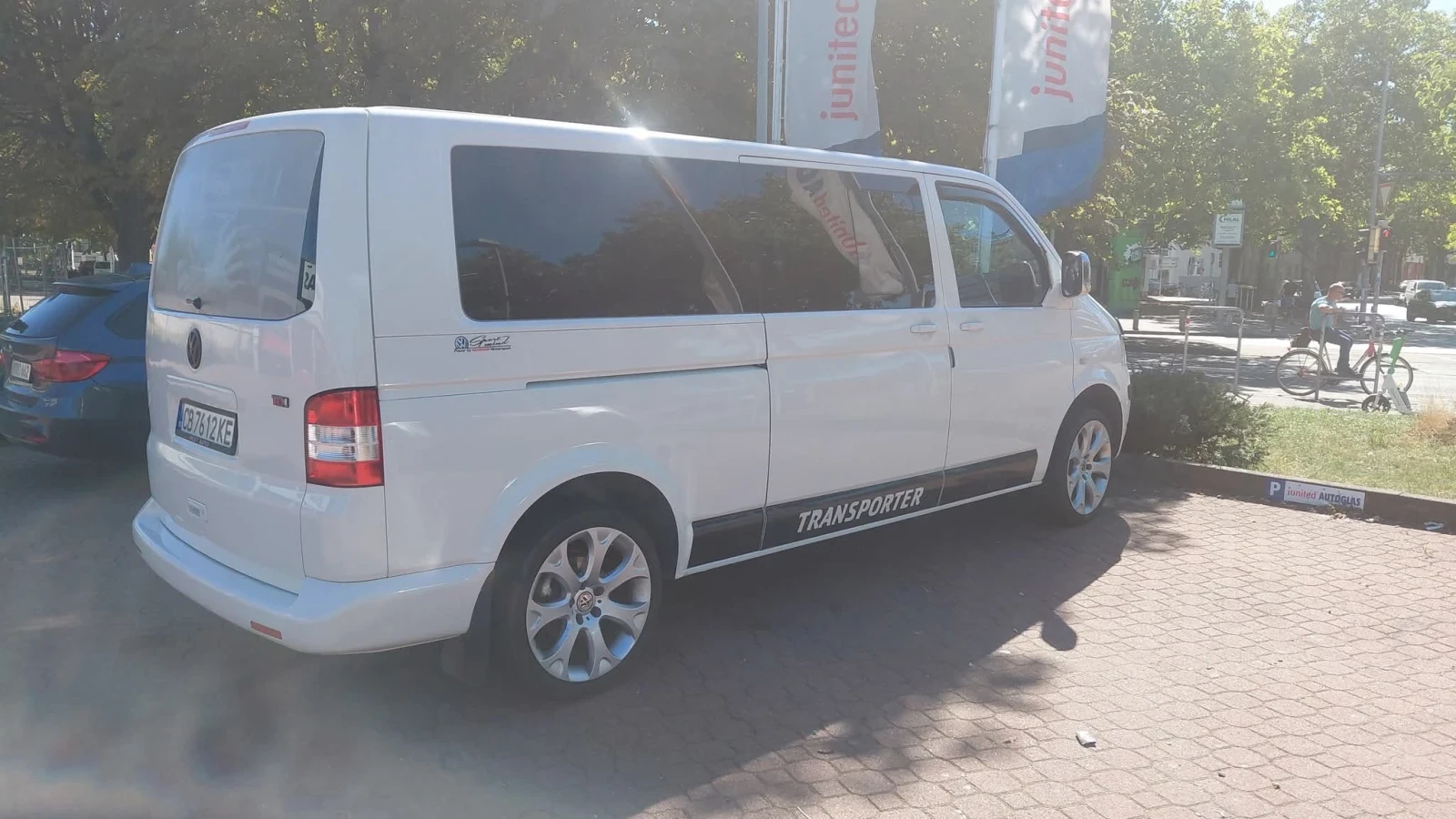 VW T5, снимка 5 - Бусове и автобуси - 54727266