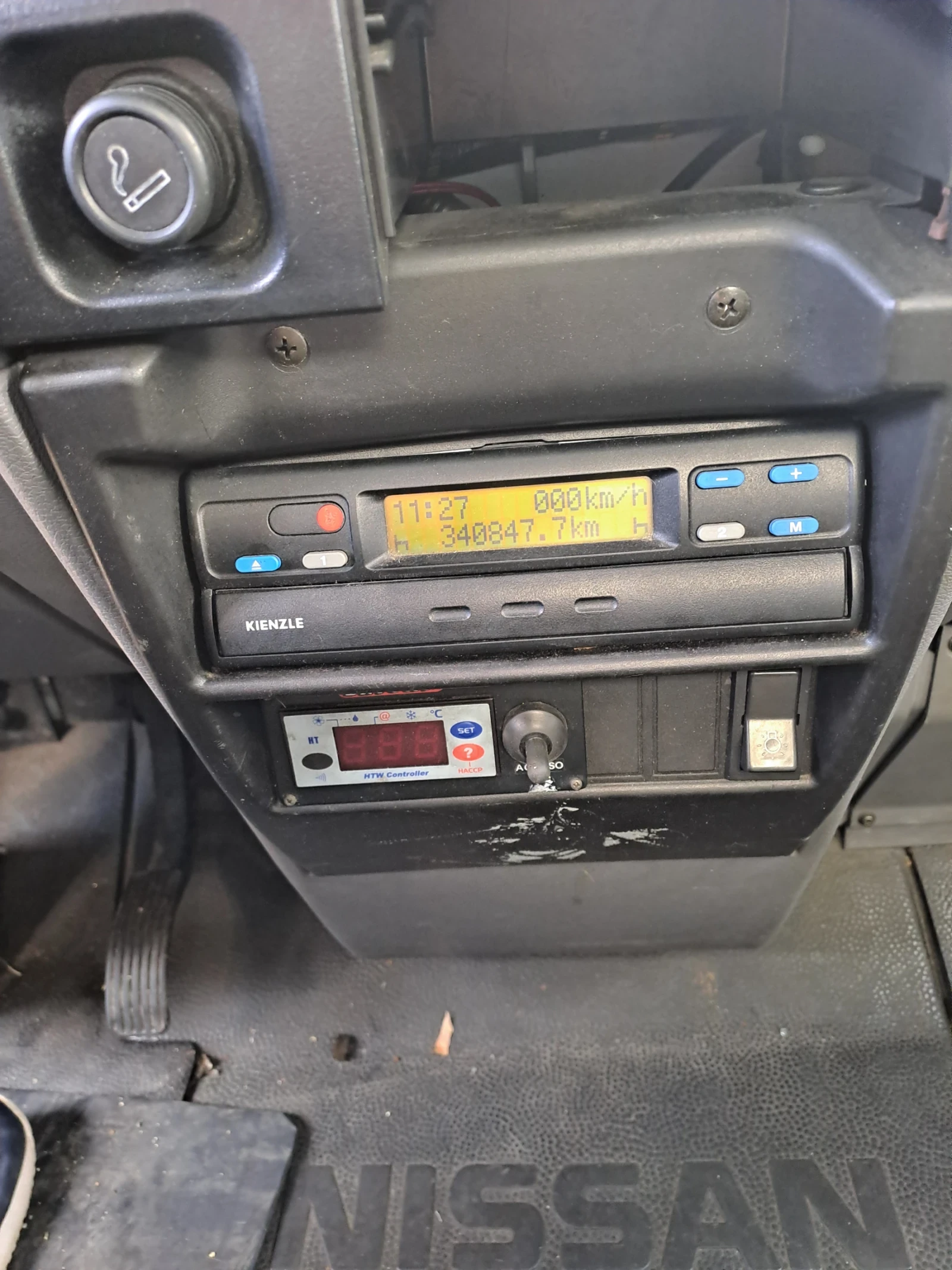 Nissan Atleon  - изображение 9