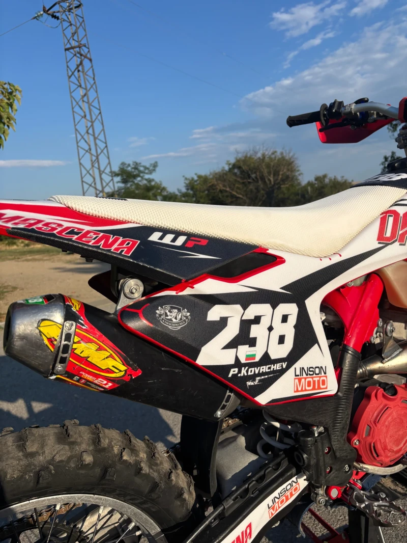 GASGAS EC 300 2025, снимка 8 - Мотоциклети и мототехника - 52397453