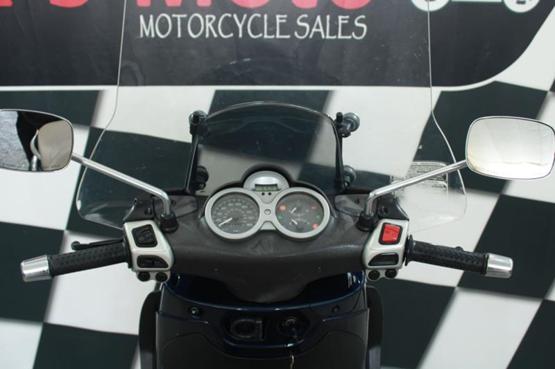 Piaggio Beverly 400i 2006г., снимка 8 - Мотоциклети и мототехника - 36626072