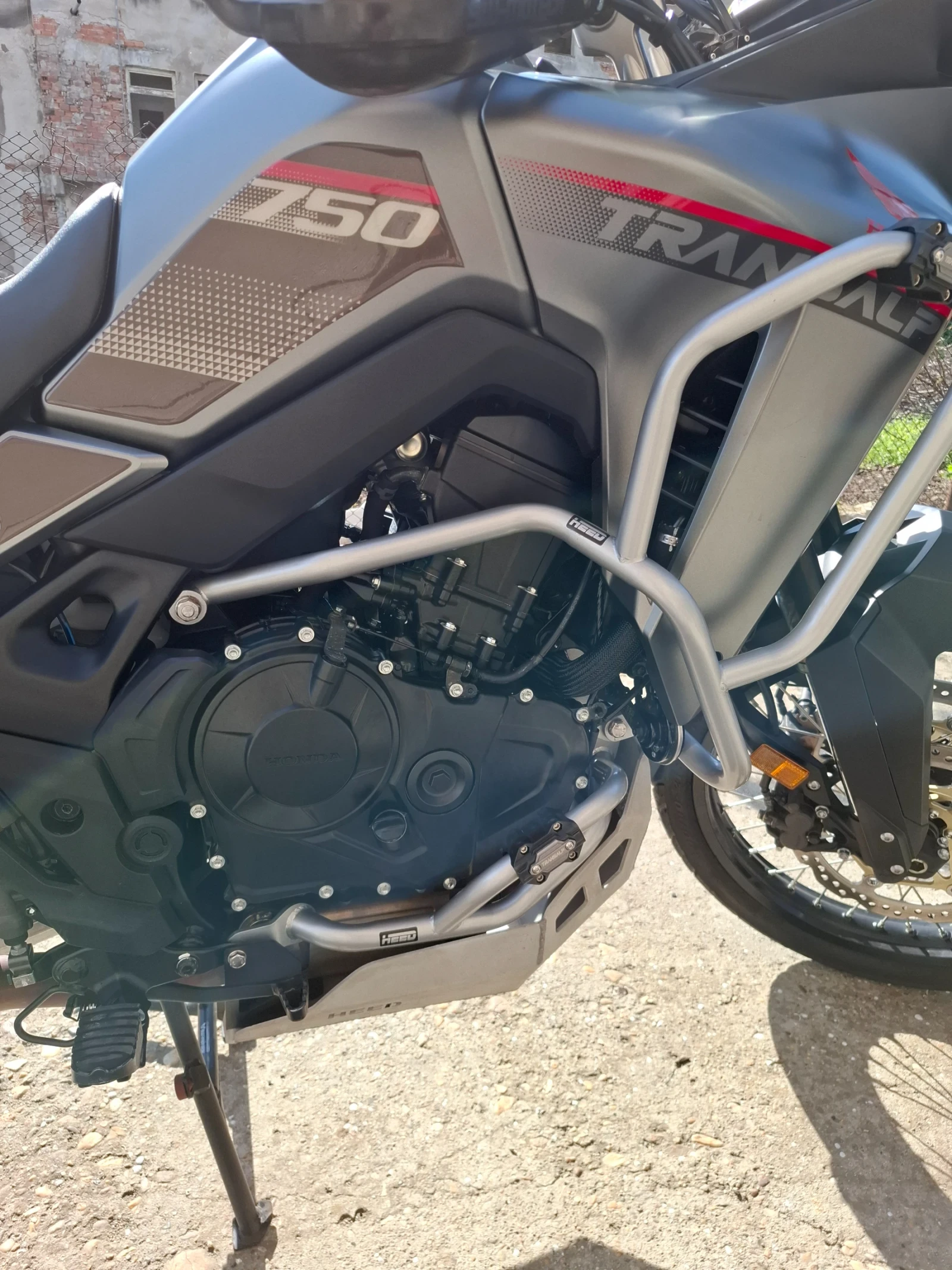 Honda Xl Transalp 750, снимка 8 - Мотоциклети и мототехника - 54415623