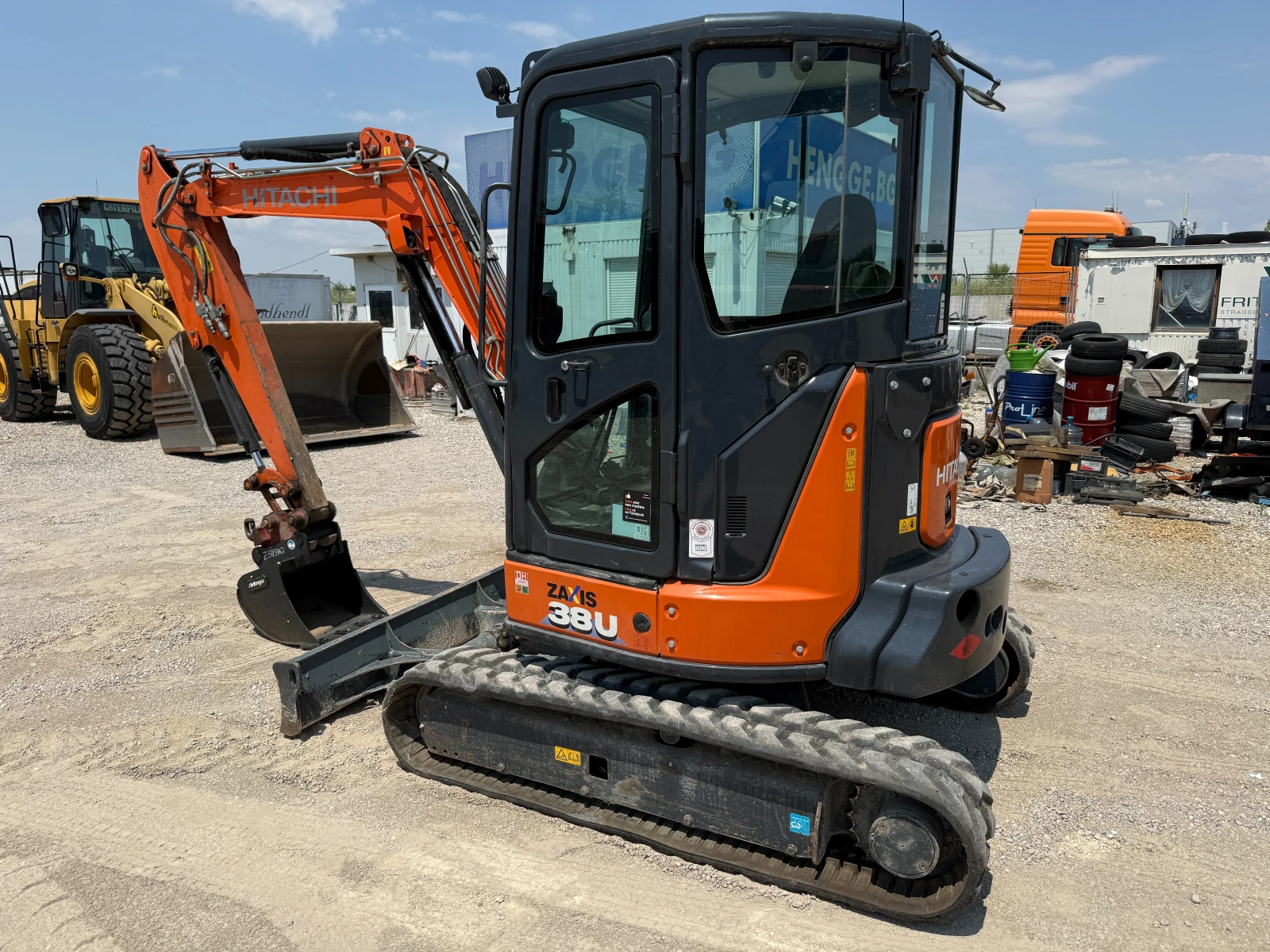 Багер Hitachi ZX 38U-6, снимка 5 - Индустриална техника - 55069674