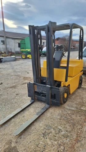 Мотокар Cat Дизелов 4 цилиндров, снимка 2