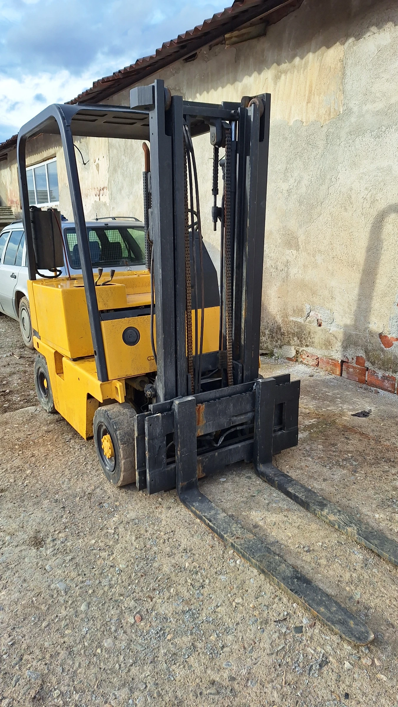 ������� Cat ������� 4 ��������� | Mobile.bg � ����������� 1