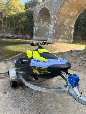 Джет Bombardier Sea Doo Spark trixxx , снимка 3