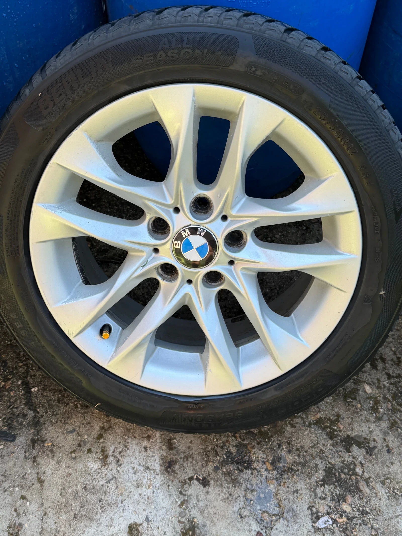 ���� � ������ 225/50R17 �� BMW X1 | Mobile.bg � ����������� 2