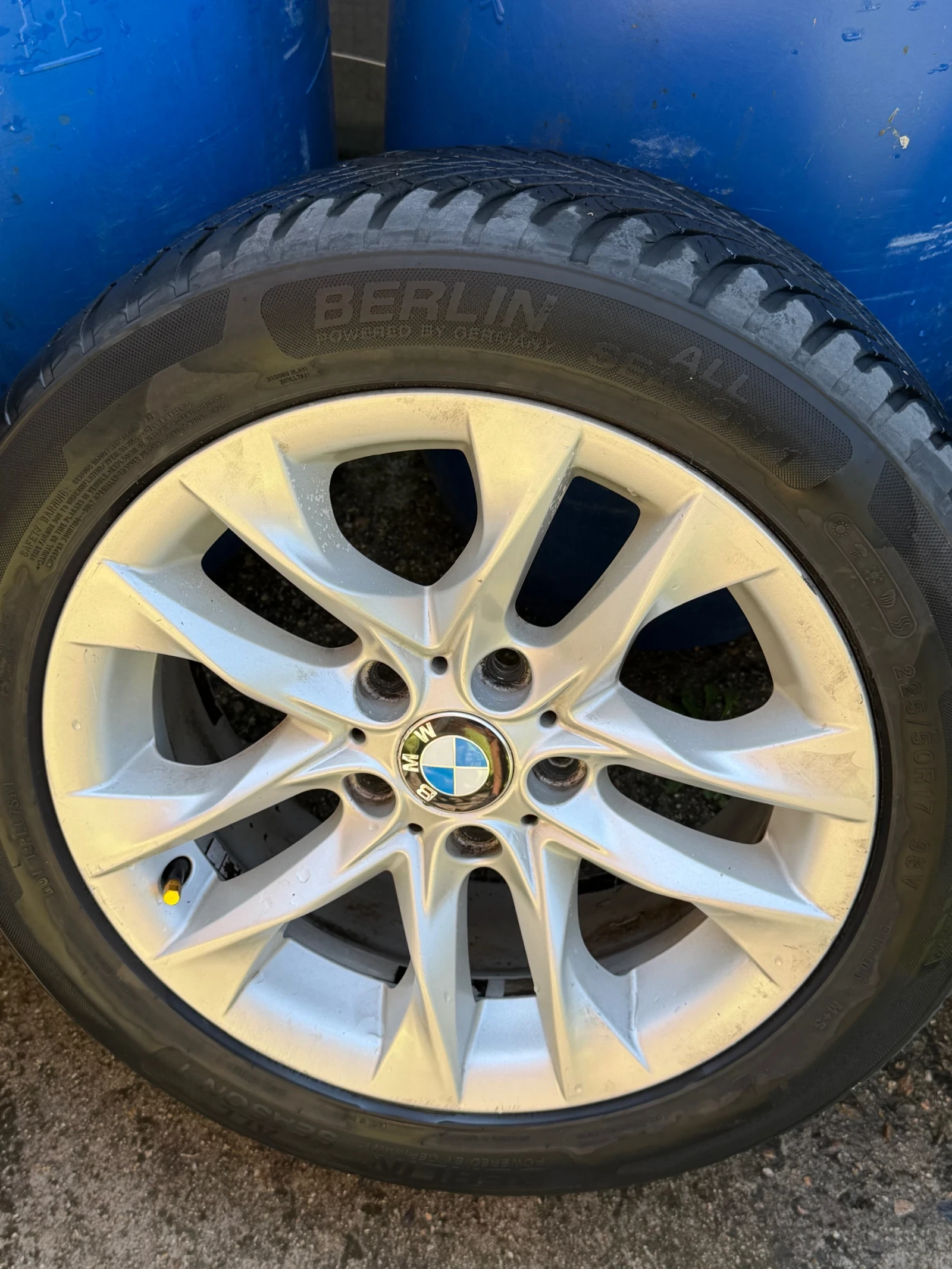 ���� � ������ 225/50R17 �� BMW X1 | Mobile.bg � ����������� 4