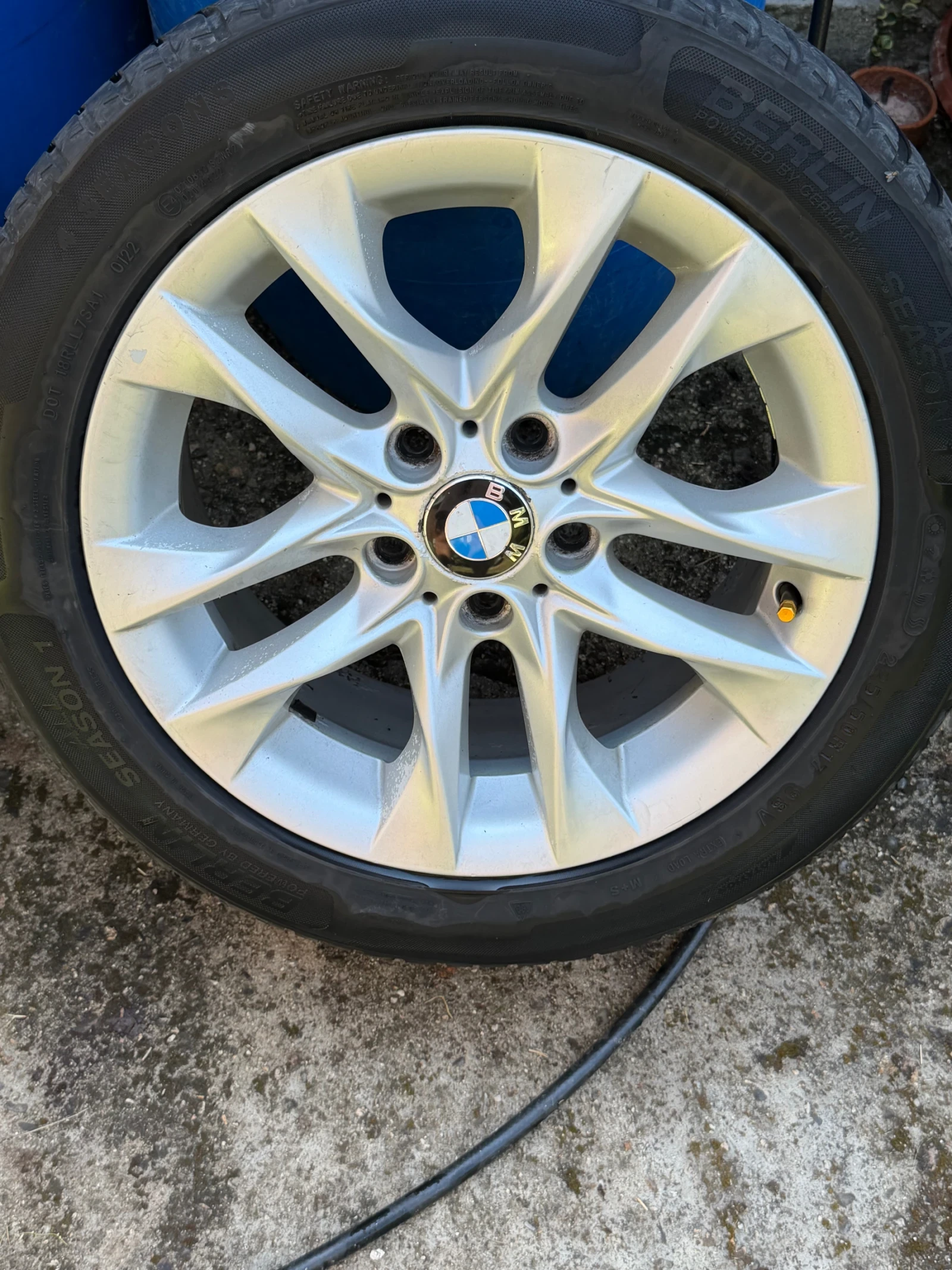 ���� � ������ 225/50R17 �� BMW X1 | Mobile.bg � ����������� 1