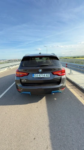 BMW iX3 74kWh, снимка 4