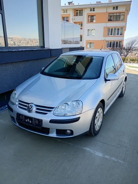 VW Golf 1.9 TDI 105 4x4 6ск Подгрев Парктроник, снимка 1