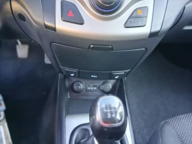 Hyundai I30 1.6 PREMIUM Като нова , снимка 11