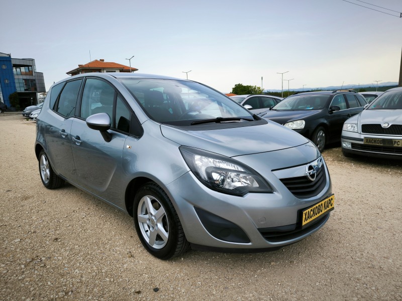 Opel Meriva 1.4I, снимка 3 - Автомобили и джипове - 46143321
