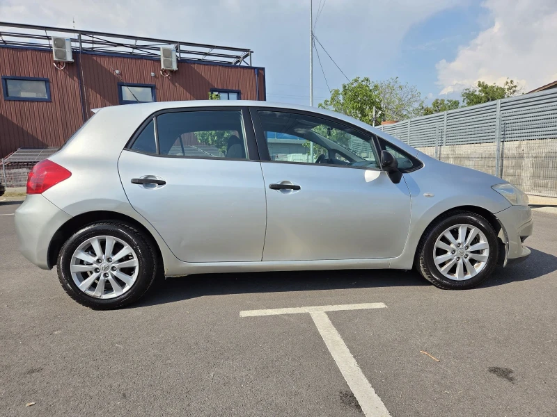 Toyota Auris 1.4D-4D, 90hp, снимка 7 - Автомобили и джипове - 48400072