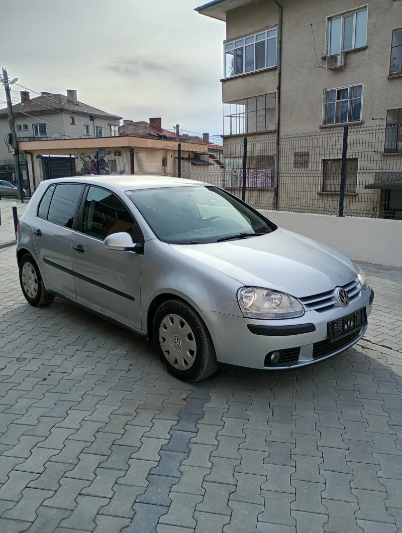 VW Golf 1.9 TDI 105 4x4 6ск Подгрев Парктроник, снимка 4 - Автомобили и джипове - 48716937