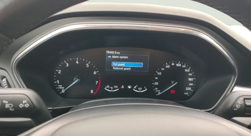 Ford Focus 1.0 EcoBoost, снимка 12 - Автомобили и джипове - 52337683