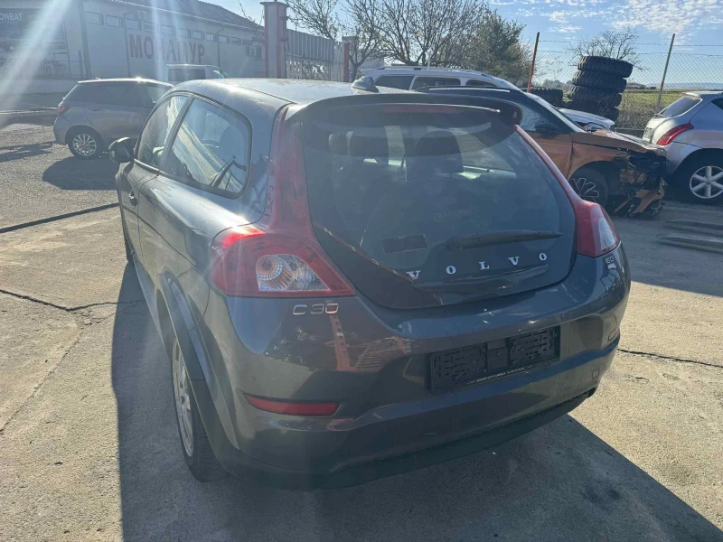Volvo C30 1.6, снимка 5 - Автомобили и джипове - 52438548