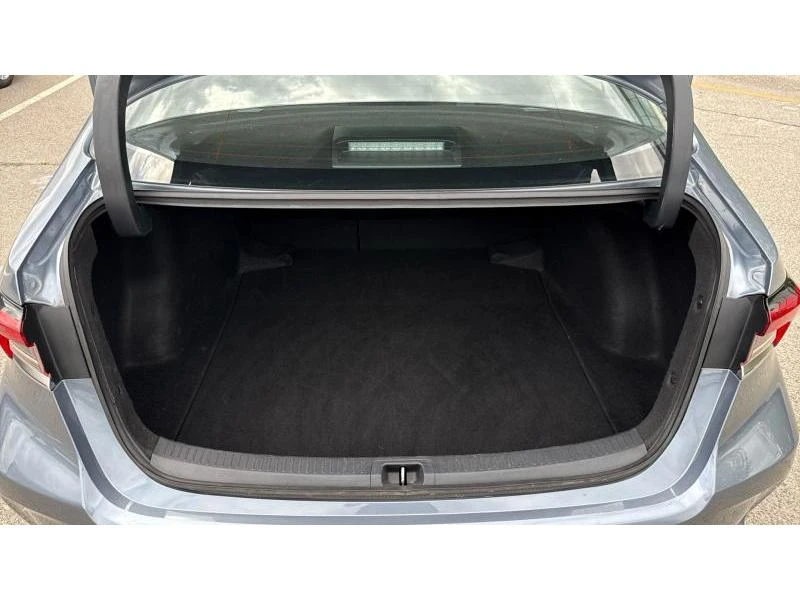 Toyota Corolla 1.5P Comfort - изображение 10