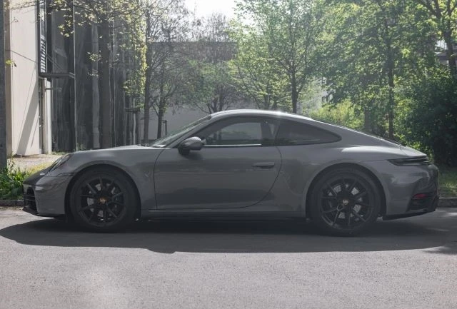 Porsche 911 992.2 CARRERA/FACELIFT/BOSE/PANO/MATRIX/CAMERA/ - изображение 4