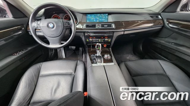 BMW 740, снимка 7 - Автомобили и джипове - 56077761