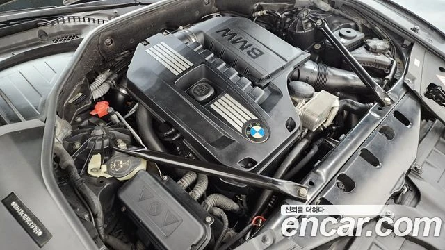 BMW 740, снимка 6 - Автомобили и джипове - 56077761