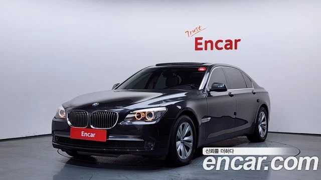 BMW 740
