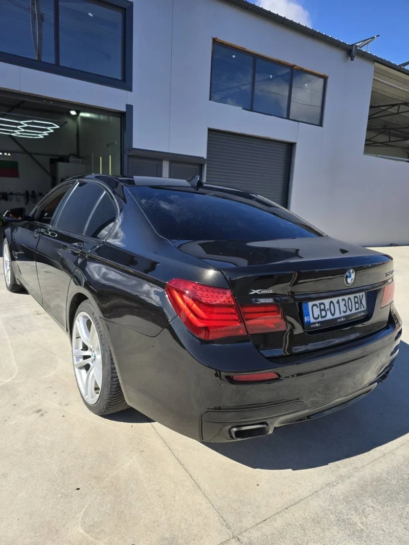 BMW 750 Xdrive750, снимка 14 - Автомобили и джипове - 56485572