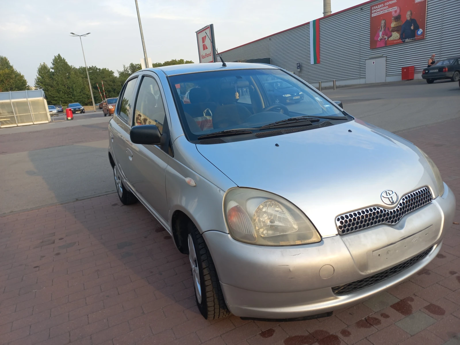 Toyota Yaris 1.4 D4D, КЛИМАТИК - изображение 2