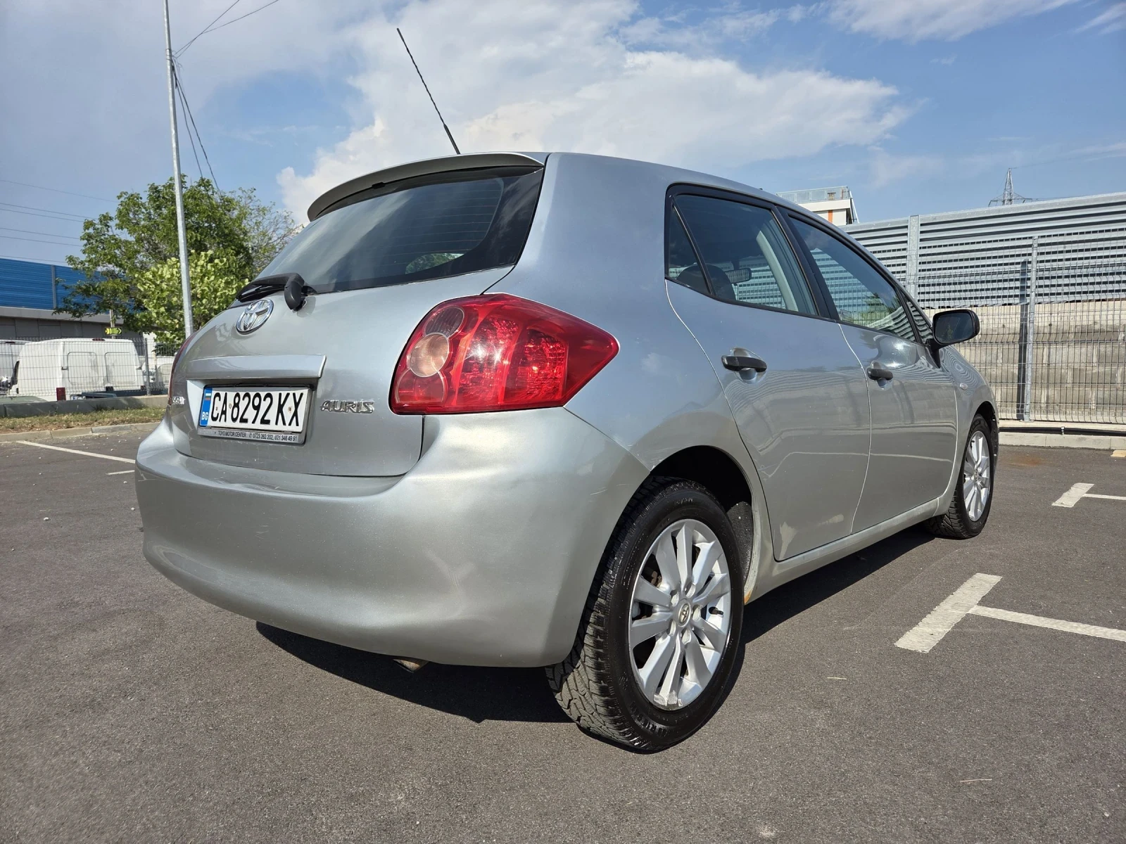Toyota Auris 1.4D-4D, 90hp - изображение 6