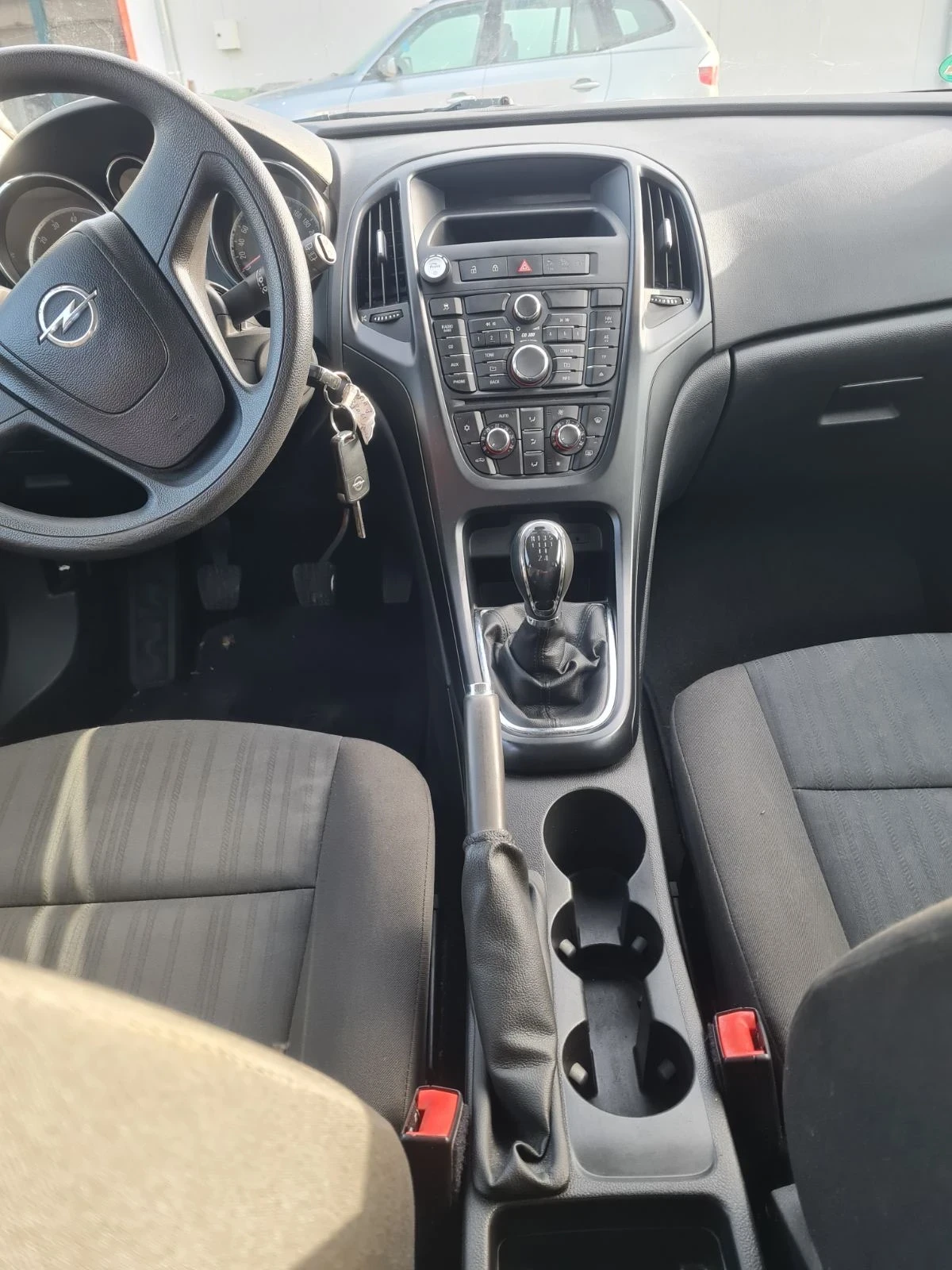 Opel Astra J 1.4 ГАЗОВА ИНЖЕКЦИЯ - изображение 8