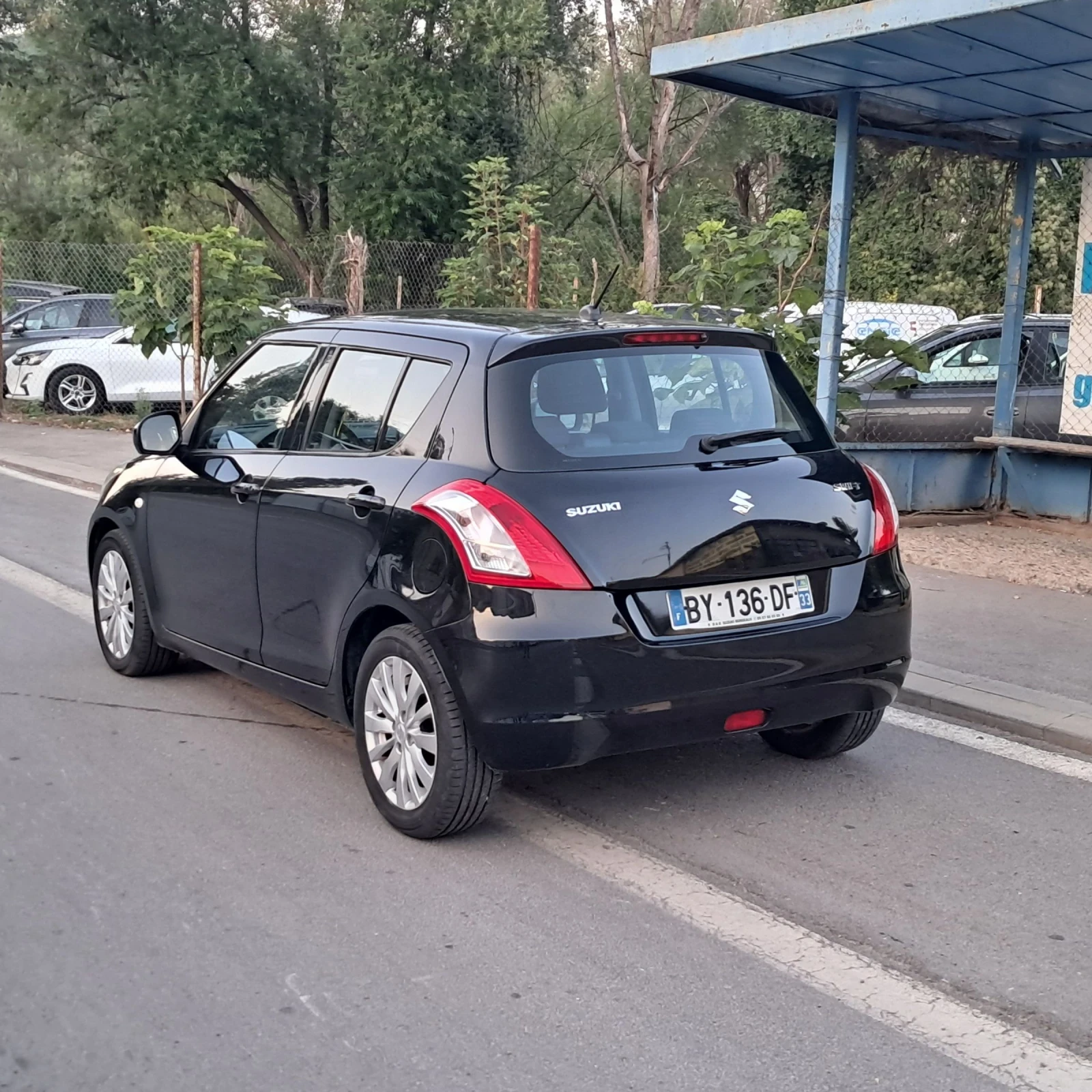 Suzuki Swift 1.3i бензин, 92900km., 92k.c. - изображение 5