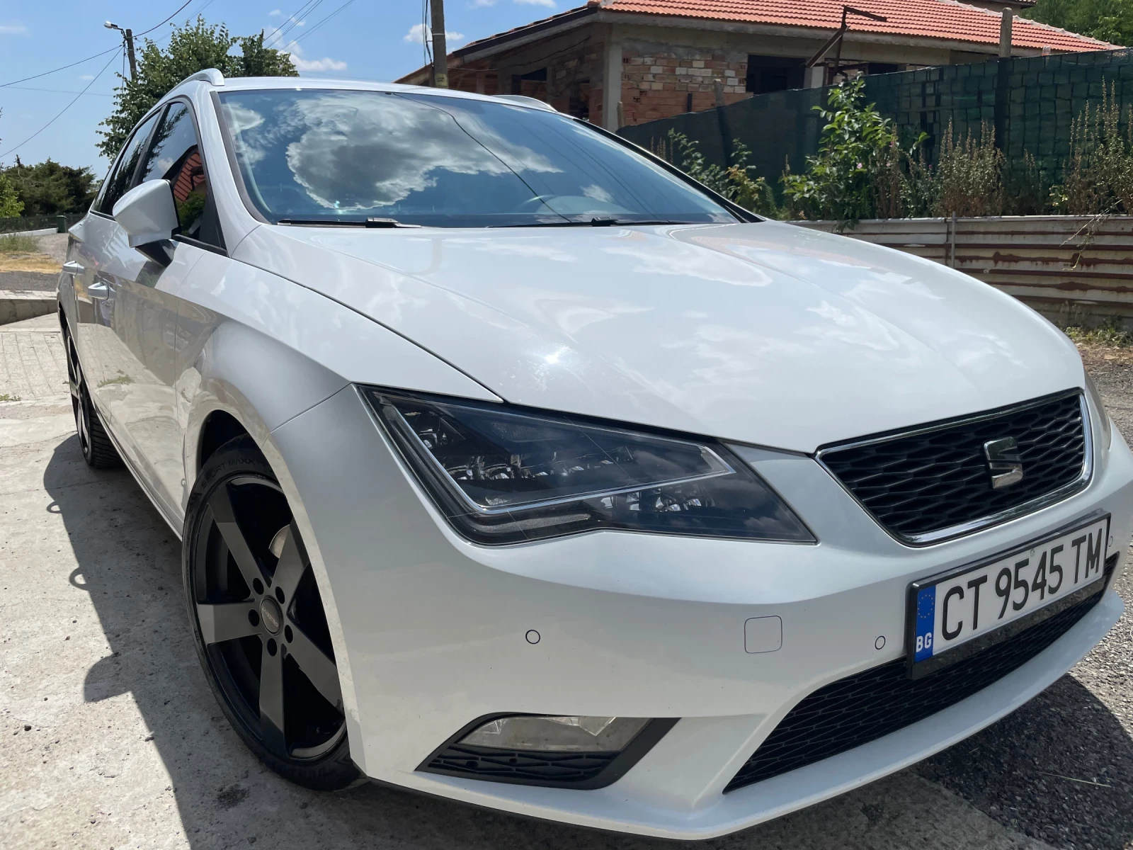 Seat Leon ST 1.6 TDI - изображение 2