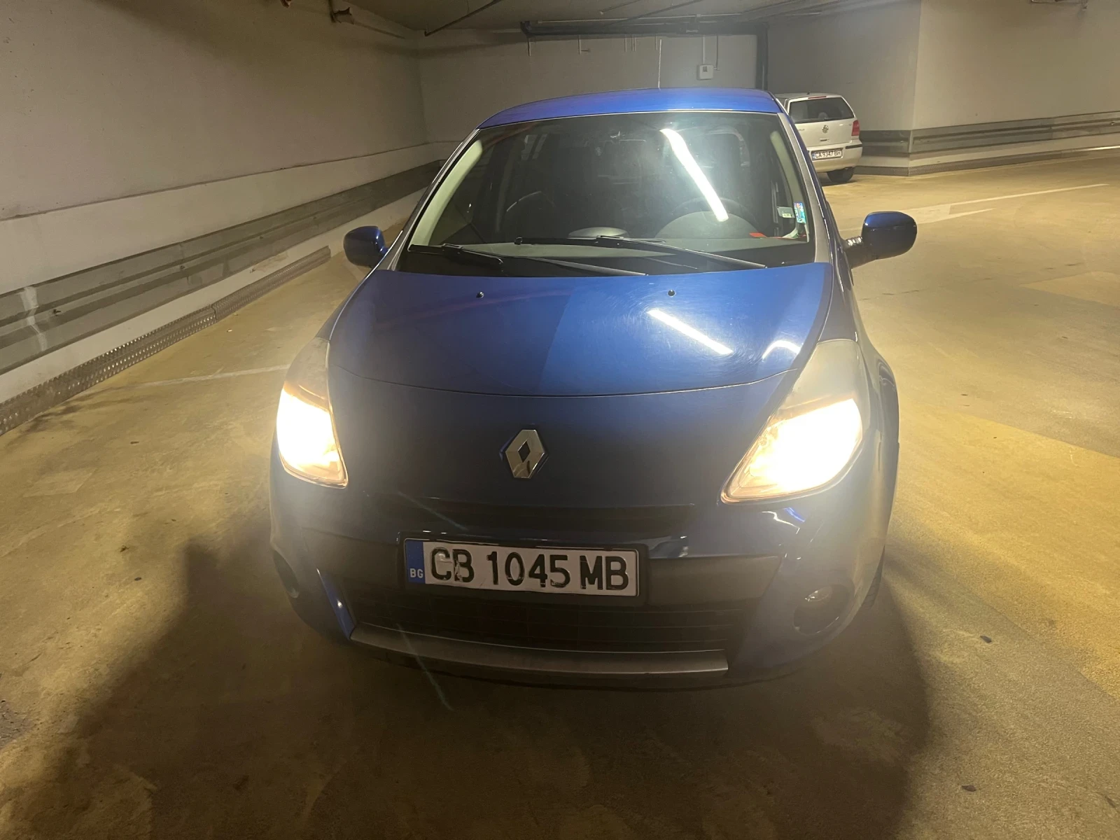 Renault Clio EVRO4 - изображение 7