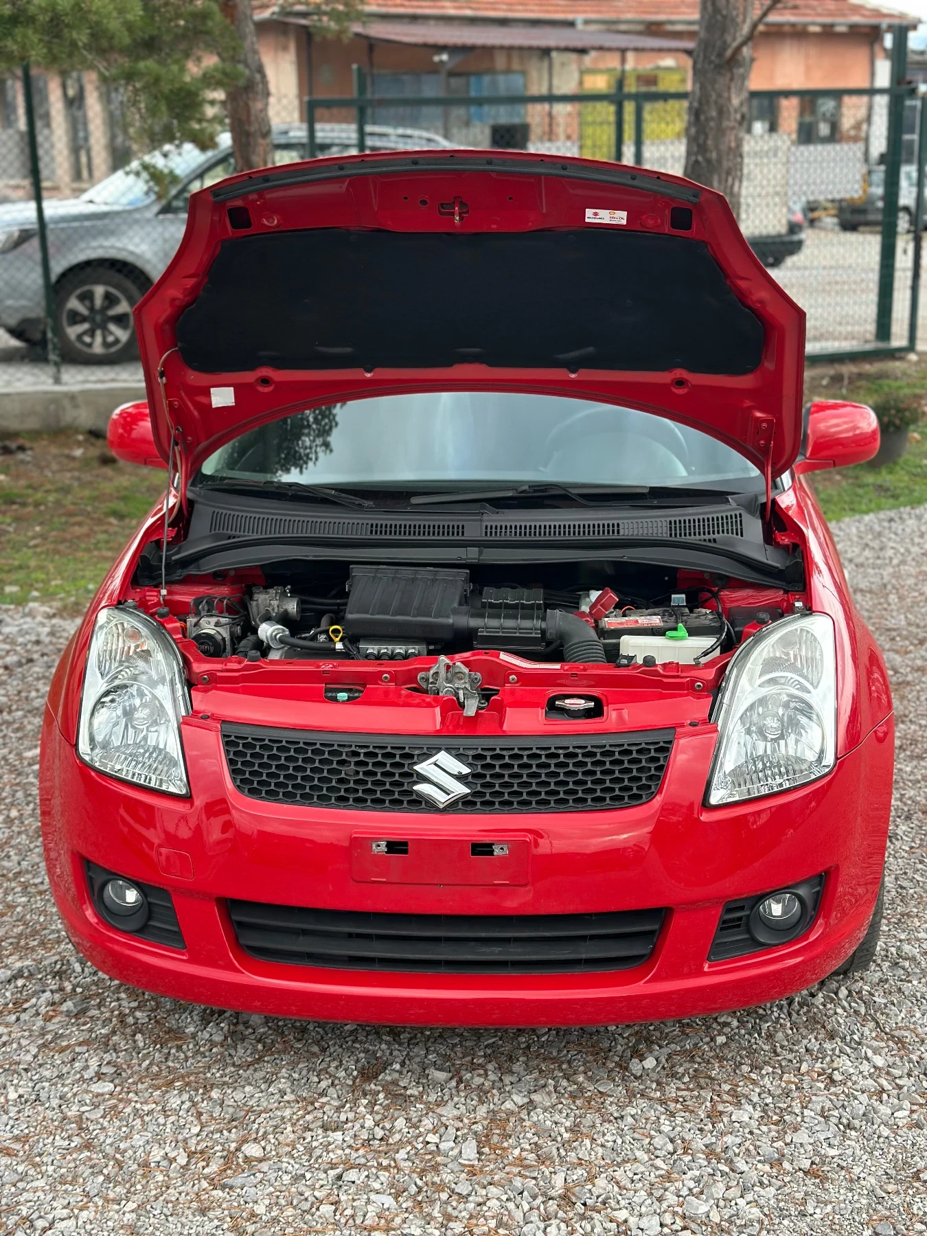 Suzuki Swift 1.3 / | Mobile.bg   14