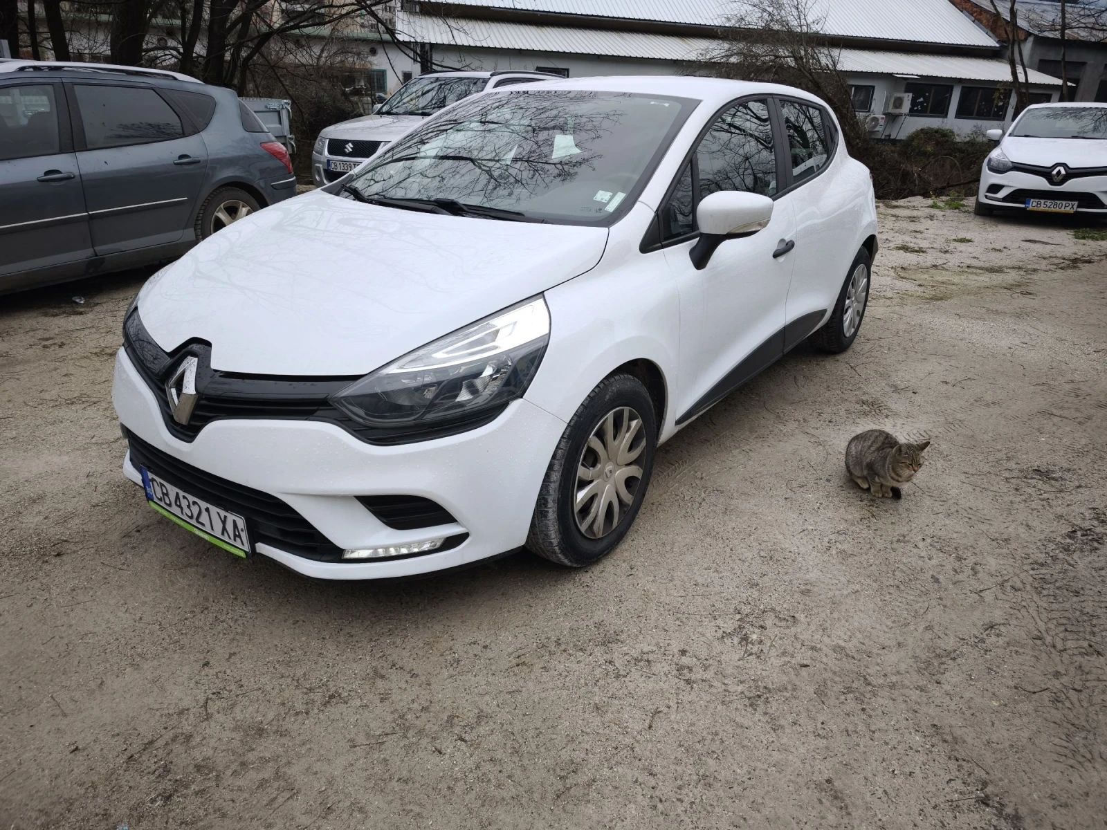 Renault Clio 0.9 Tce, снимка 2 - Автомобили и джипове - 53868792