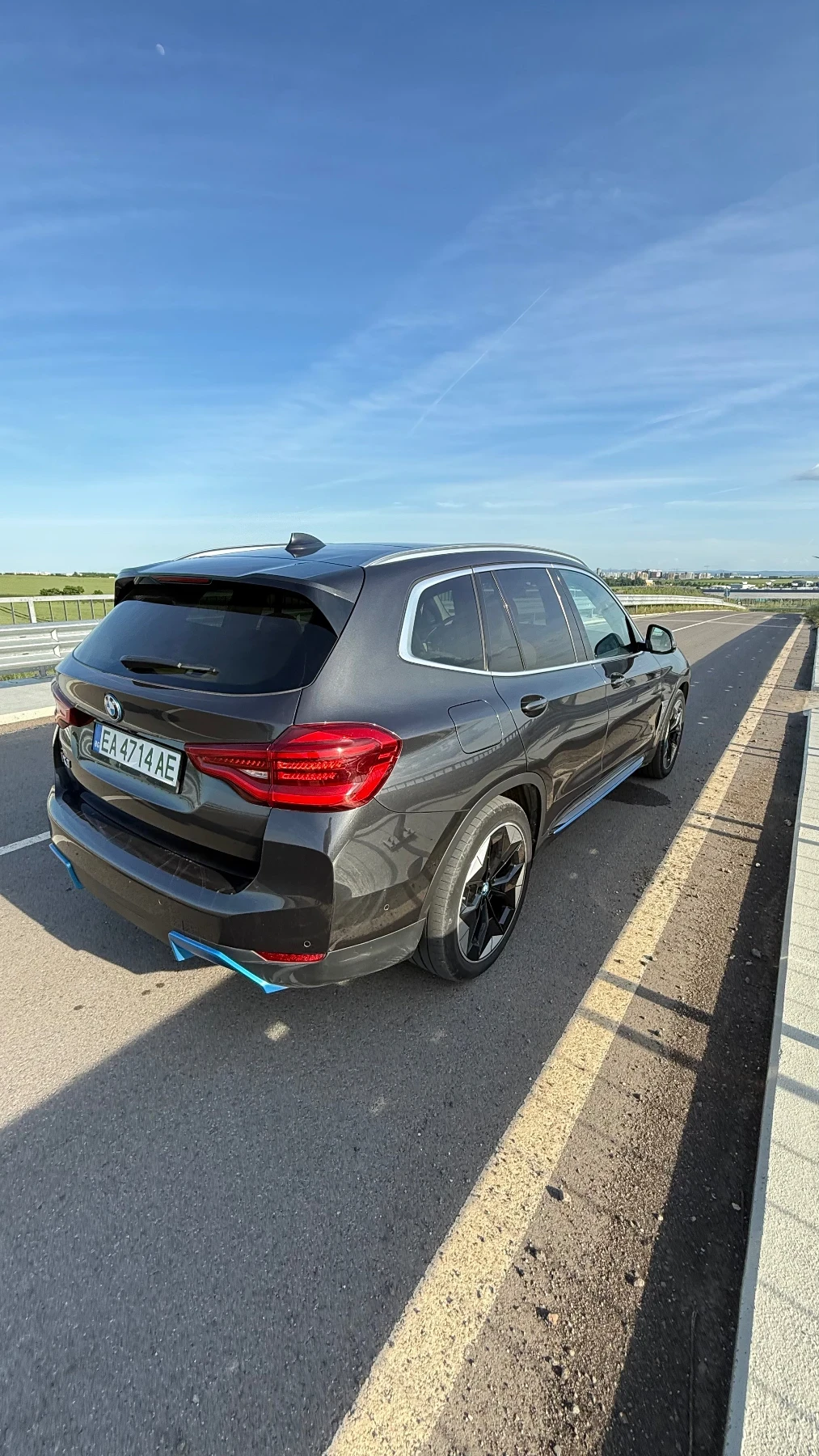 BMW iX3 74kWh, снимка 2 - Автомобили и джипове - 54675744