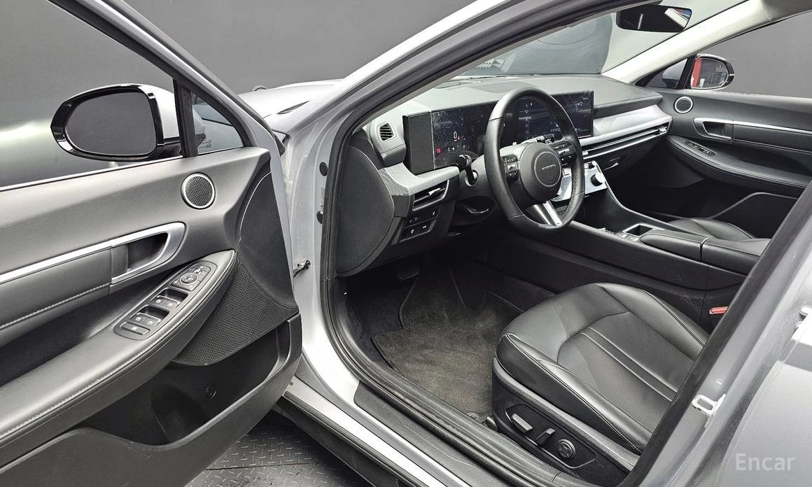 Hyundai Sonata, снимка 10 - Автомобили и джипове - 54710764