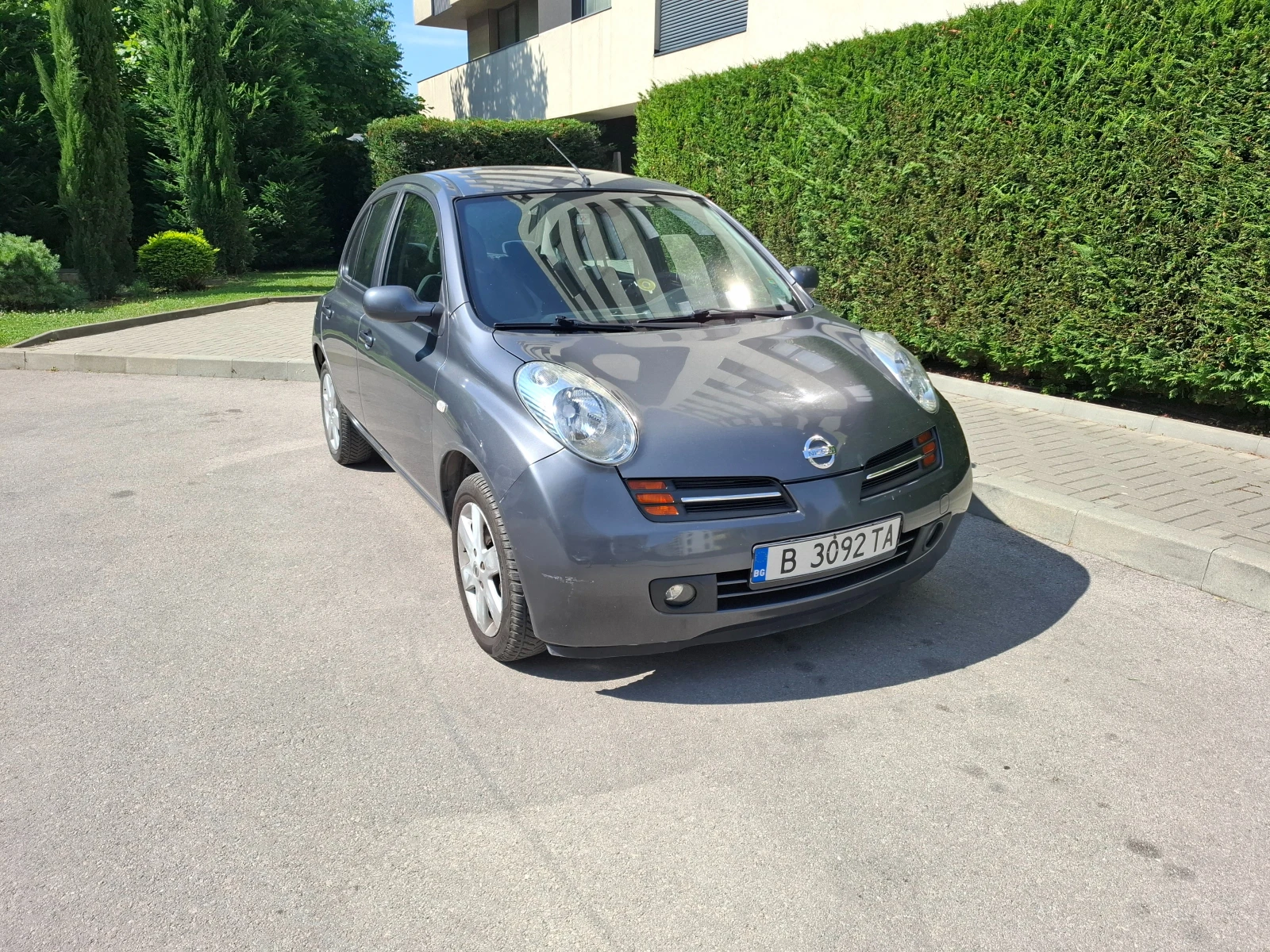Nissan Micra