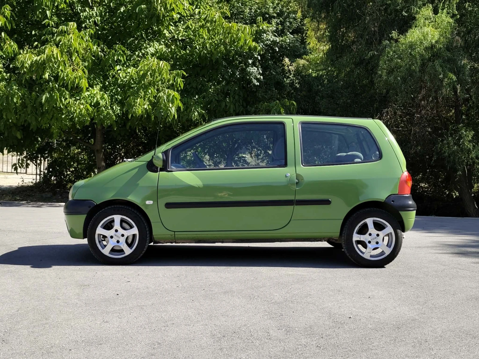 Renault Twingo 1.2i, снимка 5 - Автомобили и джипове - 56008145