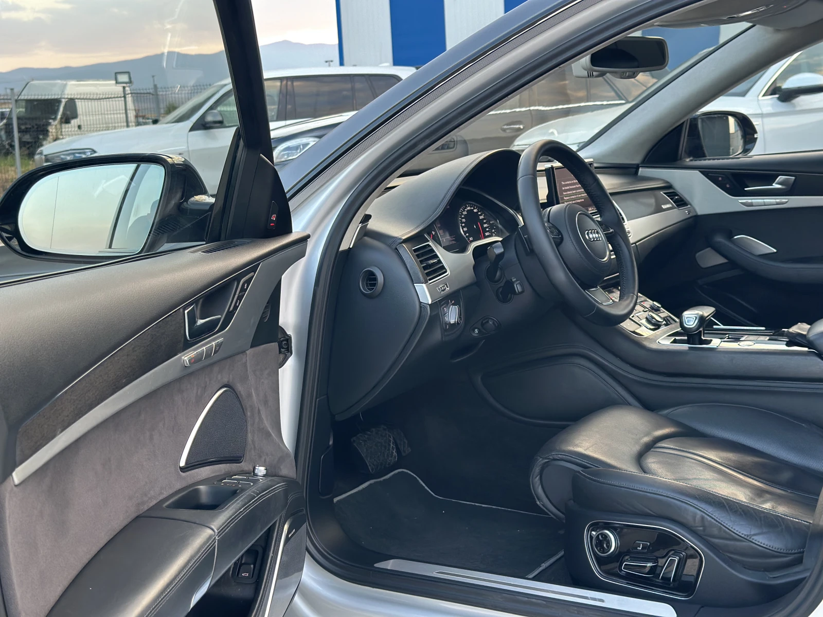 Audi A8 LONG| FULL - FULL| NIGHT VISION| PANROAMA| B&O | Mobile.bg � ����������� 7