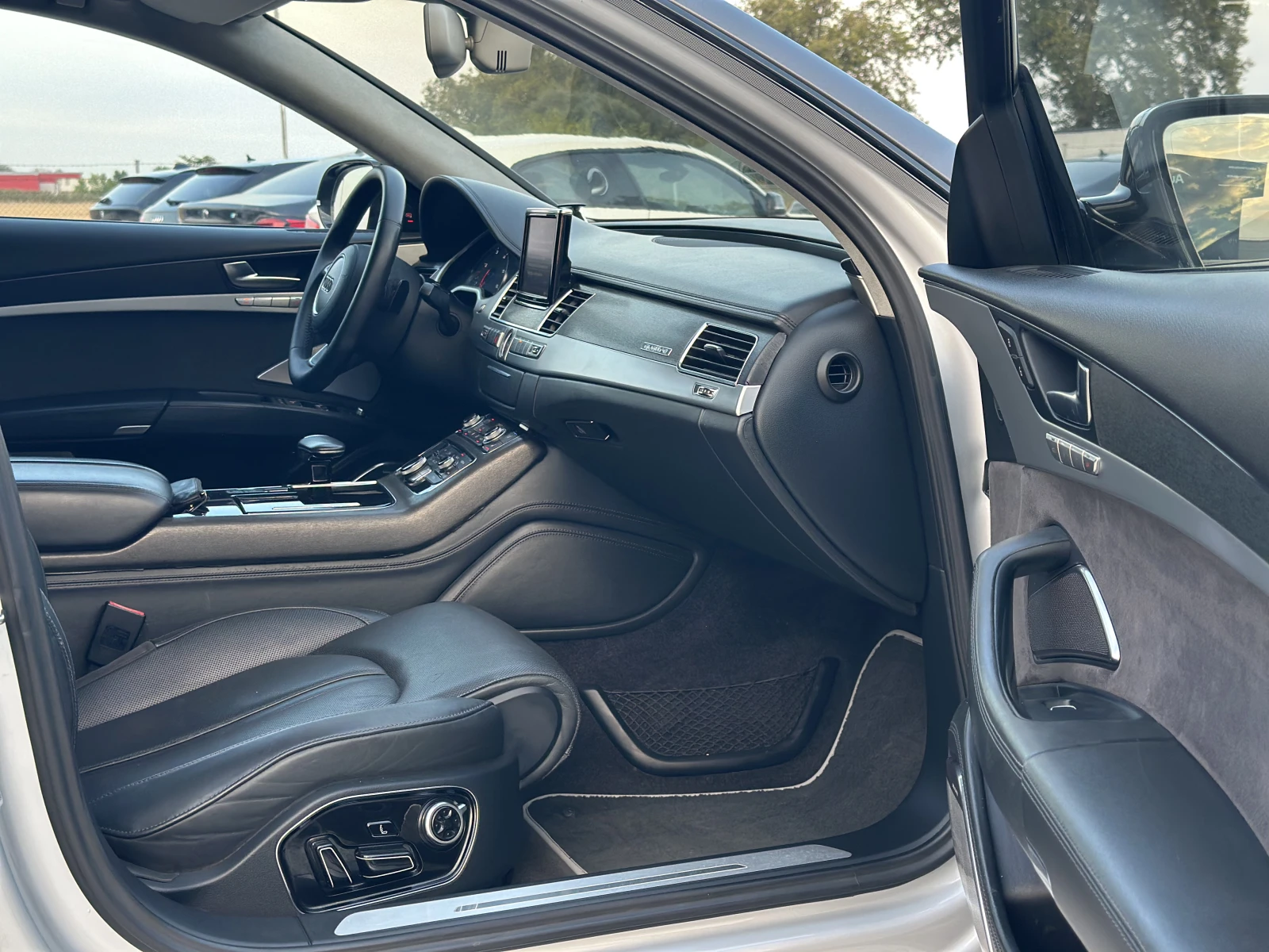 Audi A8 LONG| FULL - FULL| NIGHT VISION| PANROAMA| B&O | Mobile.bg � ����������� 6