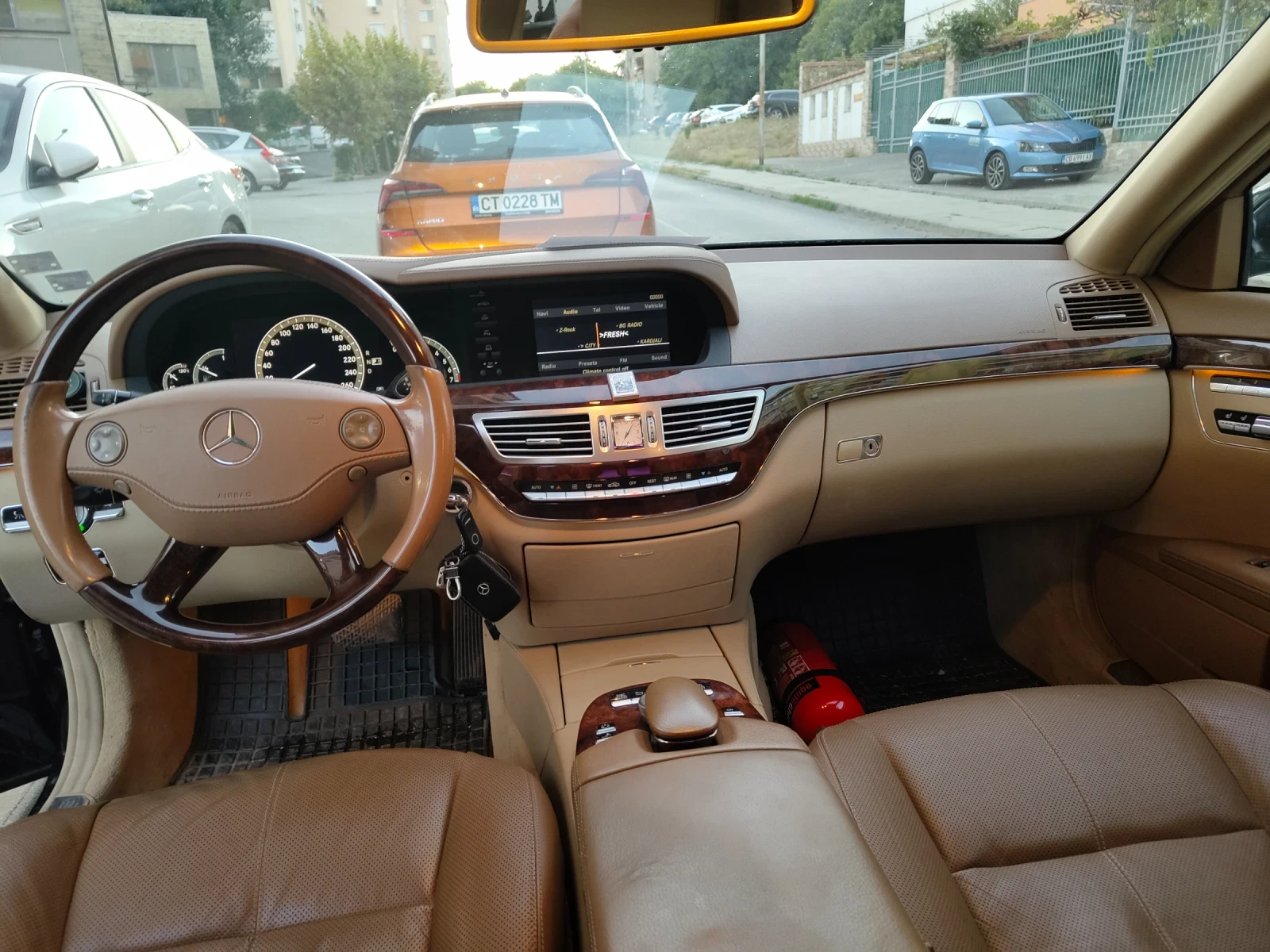 Mercedes-Benz S 500 Бензин+ ГАЗ, снимка 10 - Автомобили и джипове - 56252400