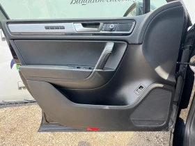 VW Touareg 3.0 TDI R-Line - 31900 лв. - 47615147 7