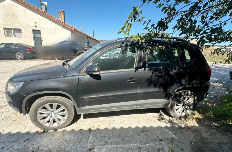 VW Tiguan cba автомат 6ск, снимка 2 - Автомобили и джипове - 47466516