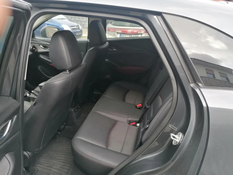 Mazda CX-3, снимка 8 - Автомобили и джипове - 49325418