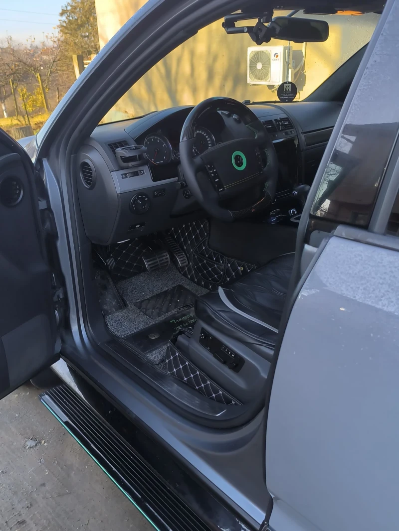 VW Touareg LPG , снимка 7 - Автомобили и джипове - 51109029