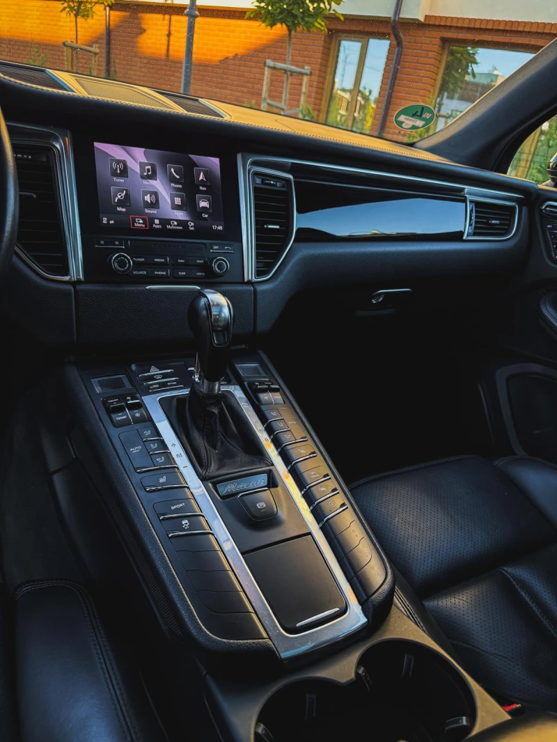 Porsche Macan, снимка 12 - Автомобили и джипове - 51788880